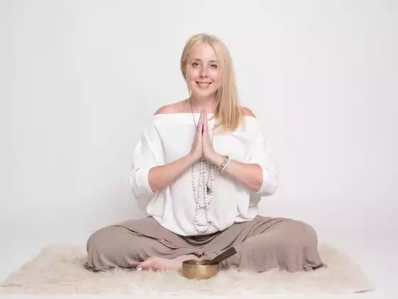 Kim Chestney,
Здоровя та оздоровлення, Духовність
Expert at Soulful Summit 2023: Подорож усередині, починайте!